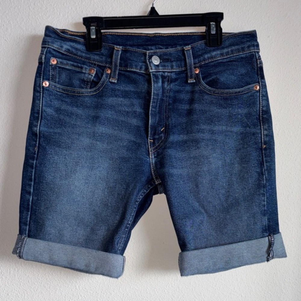 Levi’s Bermuda Denim Shorts Size 29”